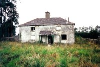 sextons_house_in_derilict_condition.jpg